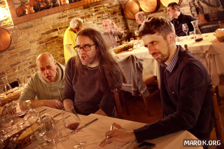 Cresce l&acute;et&agrave; con la distanza