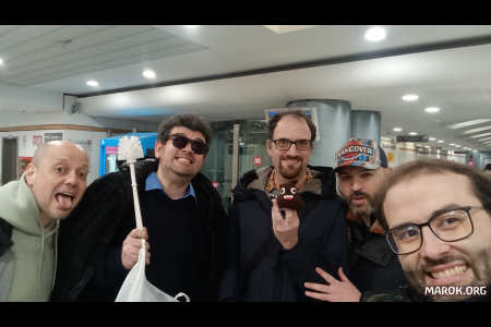 Song in the cess in the tube