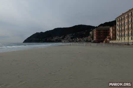 La spiaggia a marzo