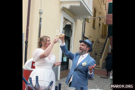 Il primo brindisi da sposati!