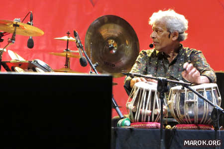 Trilok percuote
