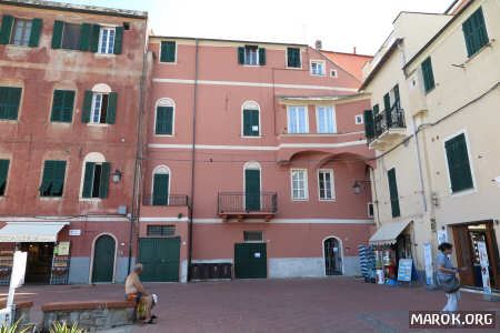 La casa del signor Basta
