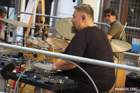Marco Maggiore circospetto