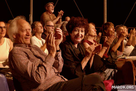 E l'audience s'impenna!